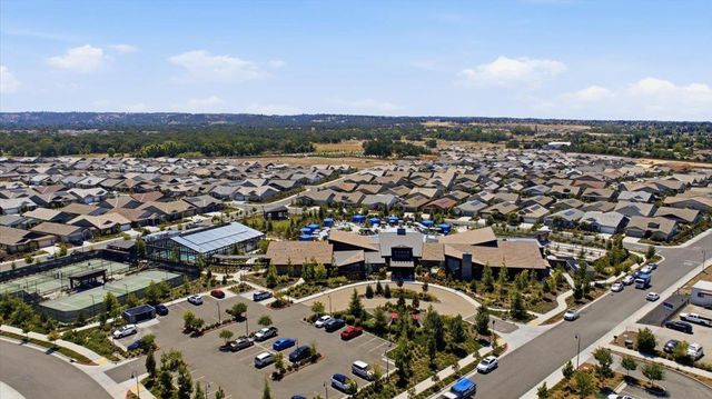 1504 Red Lake Way, Lincoln, CA 95648