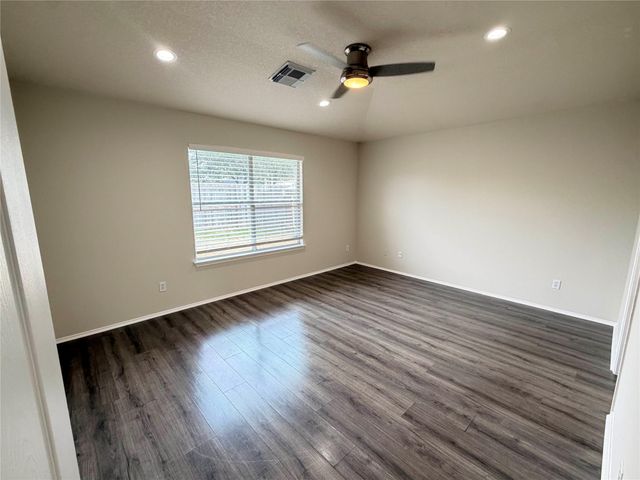 631 Kiley Drive, Houston, TX 77073