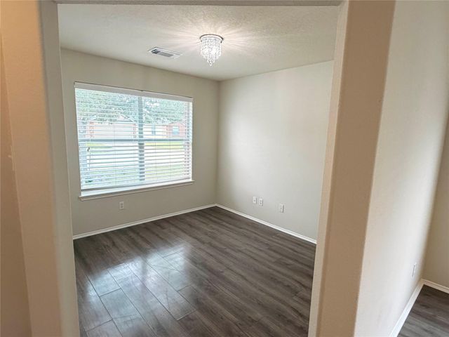 631 Kiley Drive, Houston, TX 77073