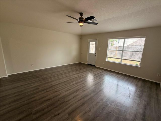 631 Kiley Drive, Houston, TX 77073