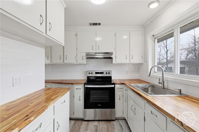 837 Crossgate Road, Port Wentworth, GA 31407