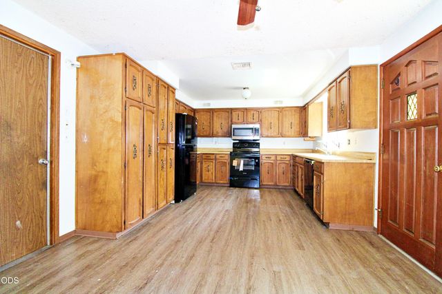 1784 Stringer Gap Road, Grants Pass, OR 97527