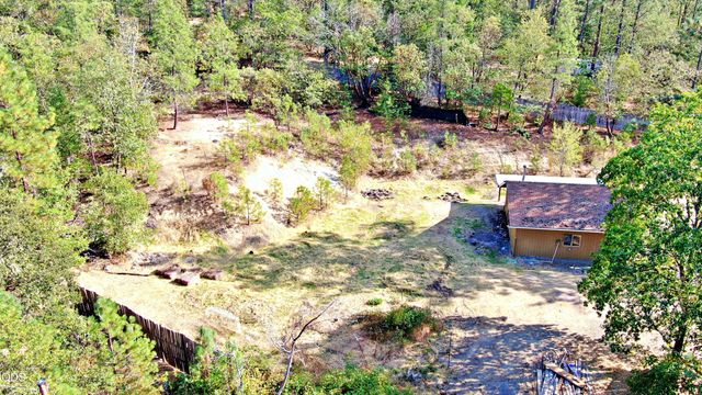 1784 Stringer Gap Road, Grants Pass, OR 97527