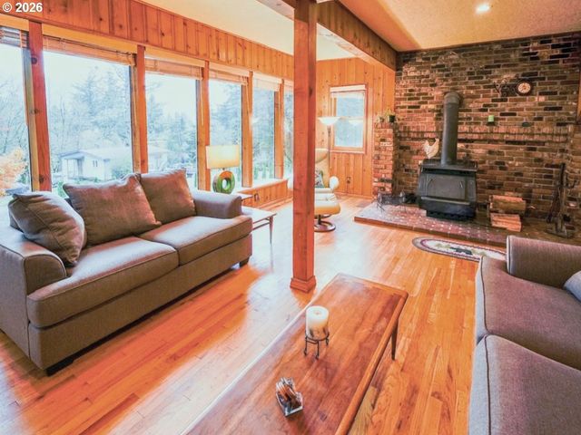 22 Nw LUCAS St, Stevenson, WA 98648