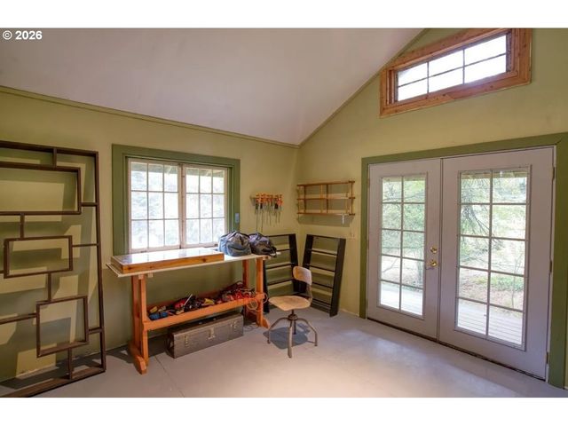 22 Nw LUCAS St, Stevenson, WA 98648