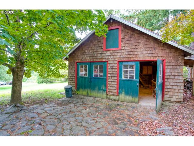 22 Nw LUCAS St, Stevenson, WA 98648