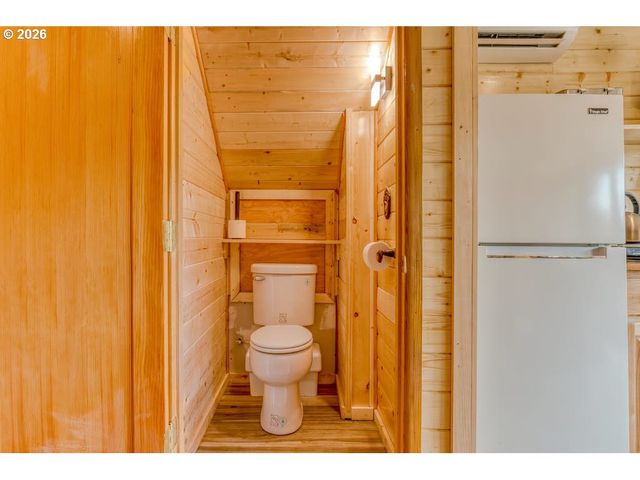 22 Nw LUCAS St, Stevenson, WA 98648