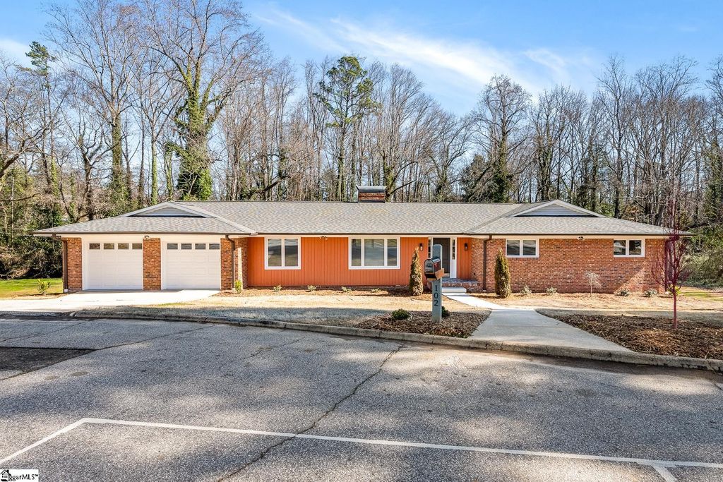 102 Ramblewood Lane, Greenville, SC 29615