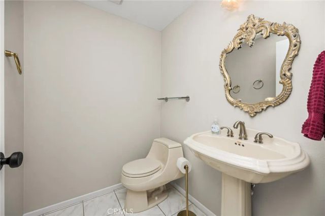 4431 E Olive Branch, Anaheim, CA 92807