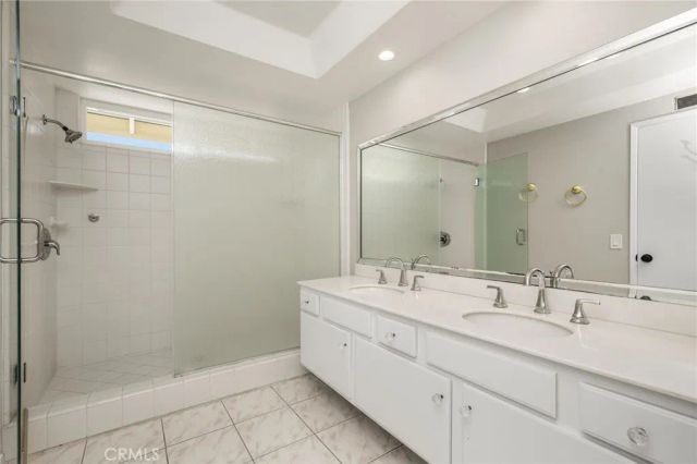 4431 E Olive Branch, Anaheim, CA 92807