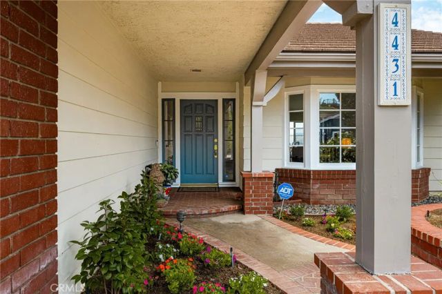 4431 E Olive Branch, Anaheim, CA 92807