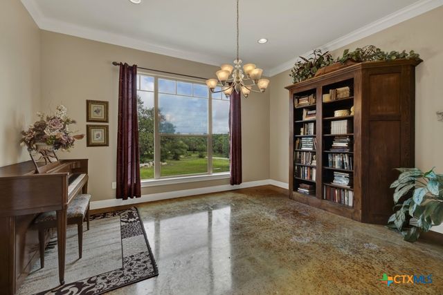 3032 Rolling Oaks Drive, New Braunfels, TX 78132