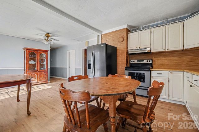 1048 Old Thompson Avenue, Lancaster, SC 29720