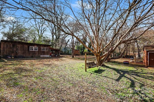 1048 Old Thompson Avenue, Lancaster, SC 29720