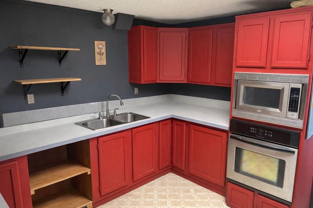 70 Clara Lane, Estancia, NM 87016