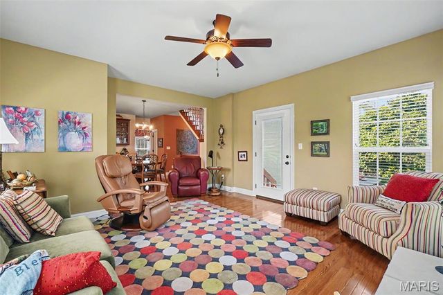 1157 Hollow Valley Court, St Charles, MO 63304