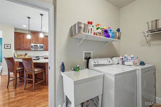 1157 Hollow Valley Court, St Charles, MO 63304