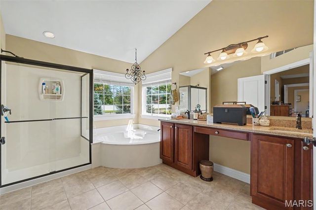 1157 Hollow Valley Court, St Charles, MO 63304