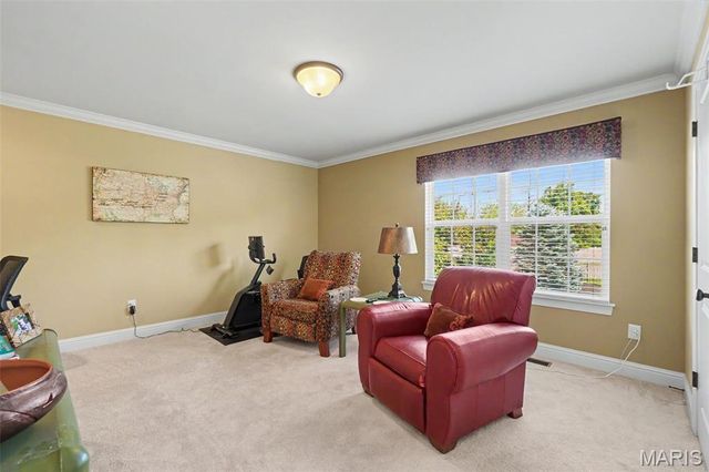 1157 Hollow Valley Court, St Charles, MO 63304