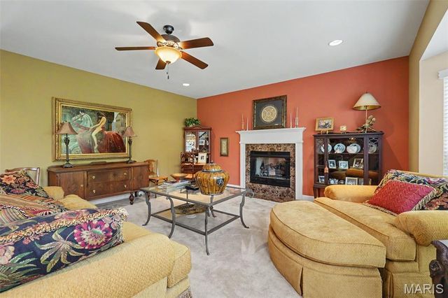 1157 Hollow Valley Court, St Charles, MO 63304