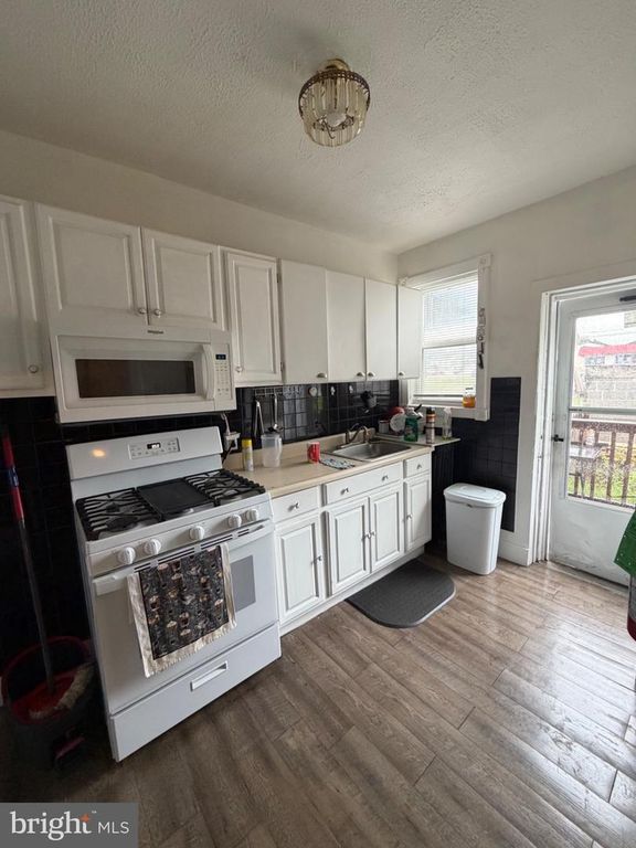 4620 WOODLAND AVE, PENNSAUKEN, NJ 08110 — photo 4