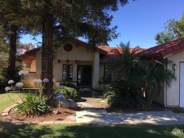 10105 Shadow Oak Way, Bakersfield, CA 93311