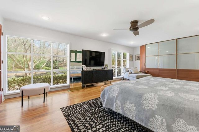 1860 Meredith Drive NW, Atlanta, GA 30318