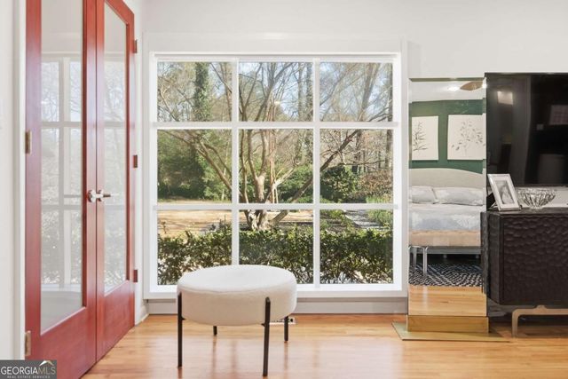 1860 Meredith Drive NW, Atlanta, GA 30318