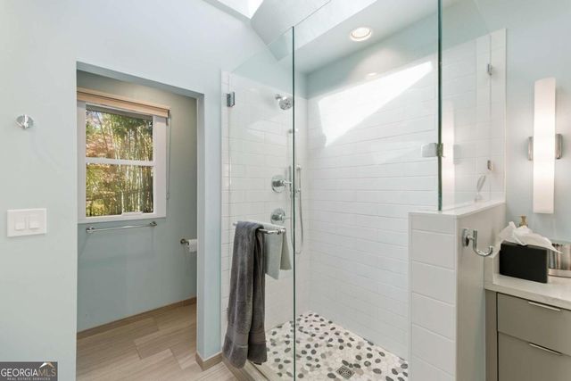 1860 Meredith Drive NW, Atlanta, GA 30318