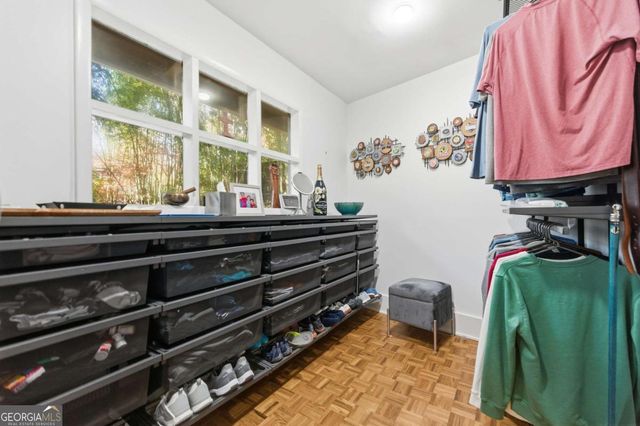 1860 Meredith Drive NW, Atlanta, GA 30318