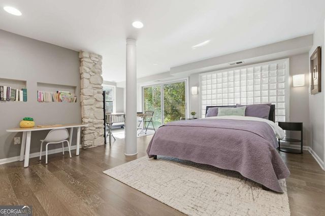 1860 Meredith Drive NW, Atlanta, GA 30318