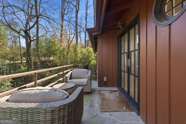 1860 Meredith Drive NW, Atlanta, GA 30318