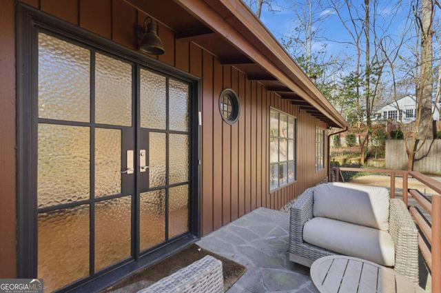 1860 Meredith Drive NW, Atlanta, GA 30318