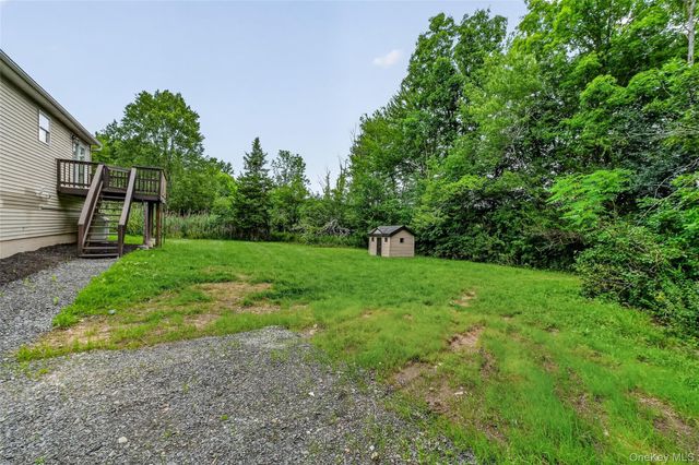 694 State Route 32, Wallkill, NY 12589