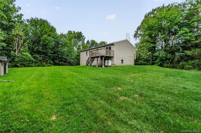 694 State Route 32, Wallkill, NY 12589