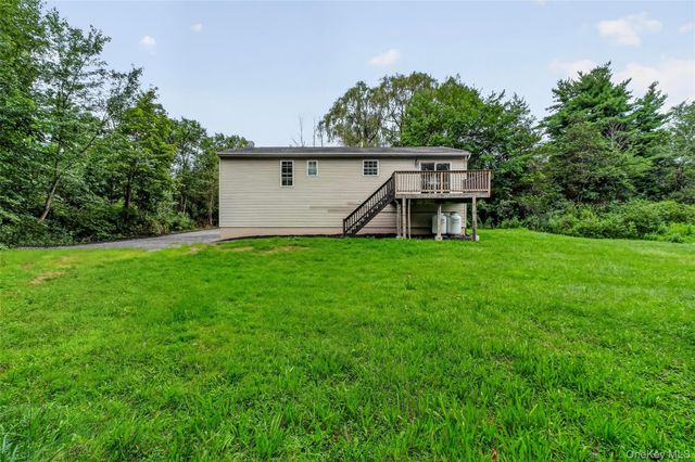 694 State Route 32, Wallkill, NY 12589