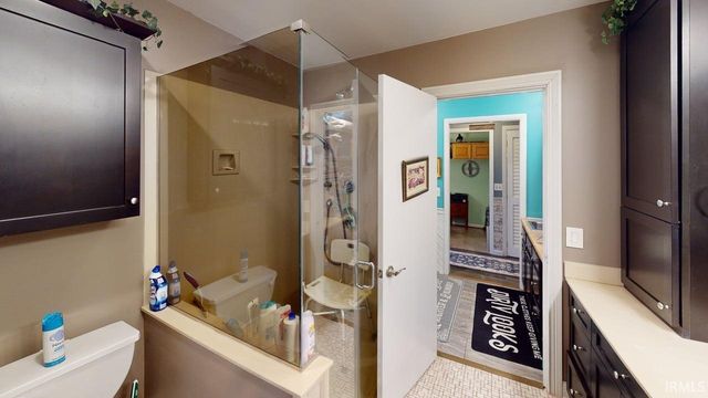 523 S Western Heights Loop, Monticello, IN 47960