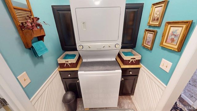 523 S Western Heights Loop, Monticello, IN 47960