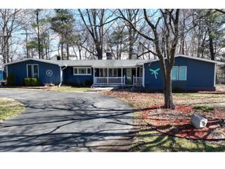 523 S Western Heights Loop, Monticello, IN 47960