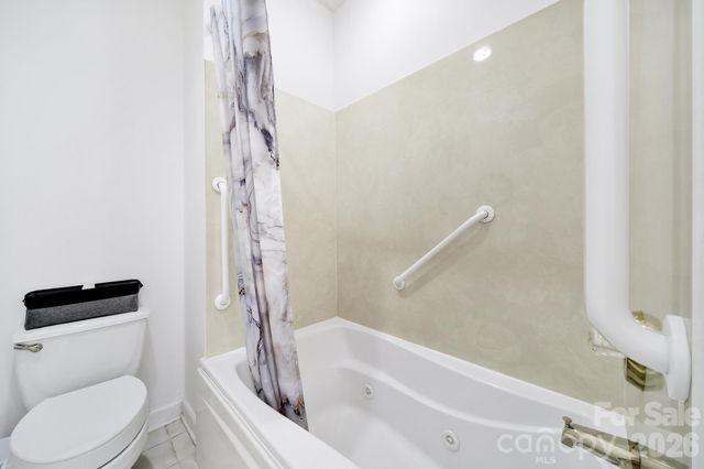 8368 Windsor Ridge Drive, Charlotte, NC 28277