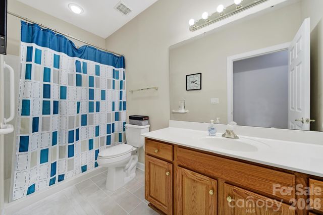 8368 Windsor Ridge Drive, Charlotte, NC 28277