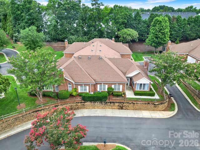 8368 Windsor Ridge Drive, Charlotte, NC 28277