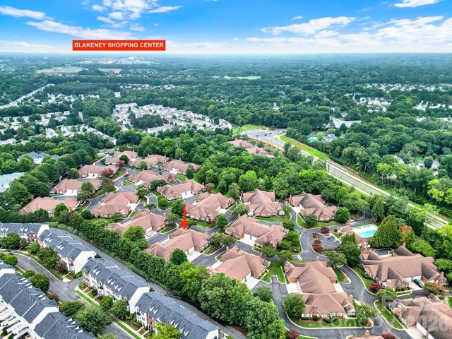 8368 Windsor Ridge Drive, Charlotte, NC 28277
