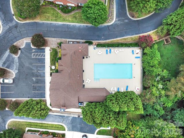 8368 Windsor Ridge Drive, Charlotte, NC 28277