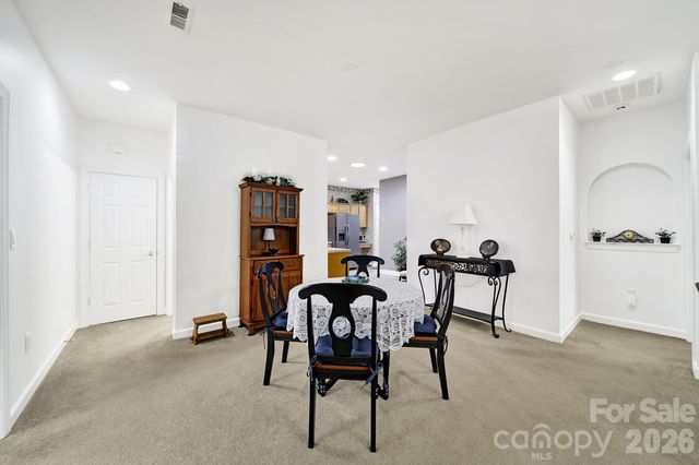 8368 Windsor Ridge Drive, Charlotte, NC 28277