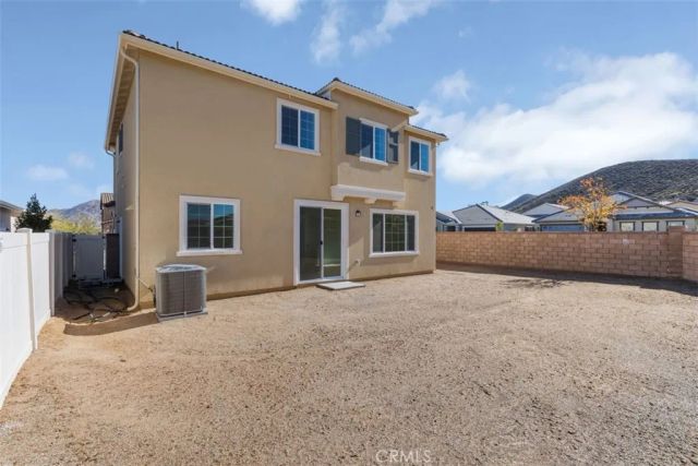 27107 Kodiak Court, Menifee, CA 92585