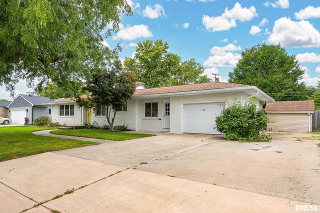705 S 1ST Avenue, Morton, IL 61550