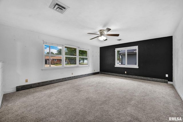 705 S 1ST Avenue, Morton, IL 61550
