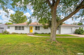 705 S 1ST Avenue, Morton, IL 61550