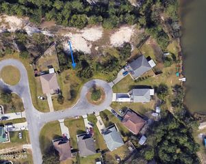 7205 Lake Suzzanne Lane, Panama City, FL 32404